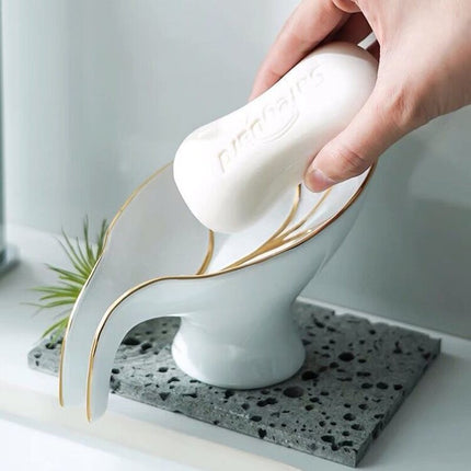 Lövformad tvålkopp i glaserad keramik