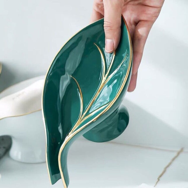 Lövformad tvålkopp i glaserad keramik